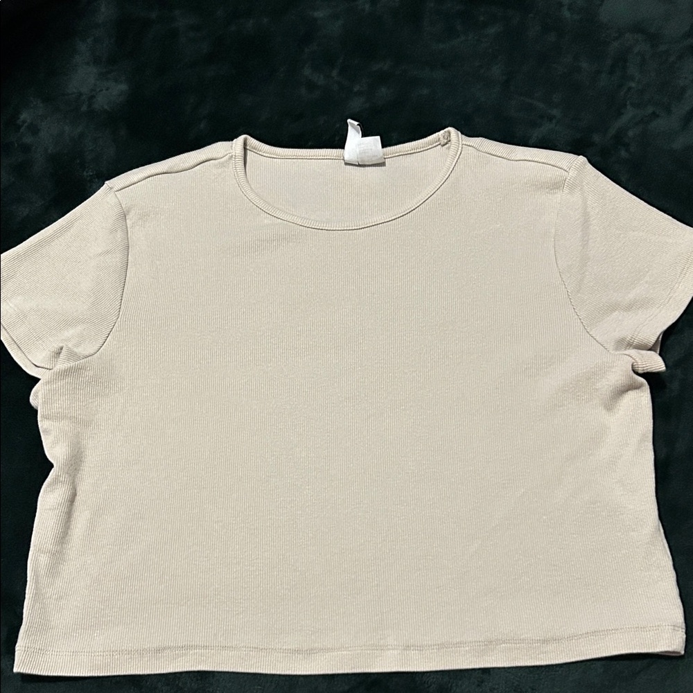 H&M Cream Short Sleeve Tee